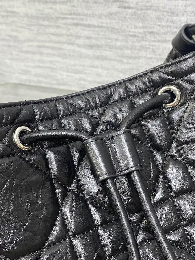 Dior Small D-Motion Bag Macrocannage Crinkled Calfskin M2851 Black