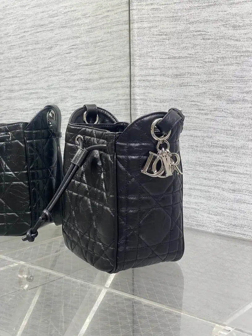 Dior Small D-Motion Bag Macrocannage Crinkled Calfskin M2851 Black