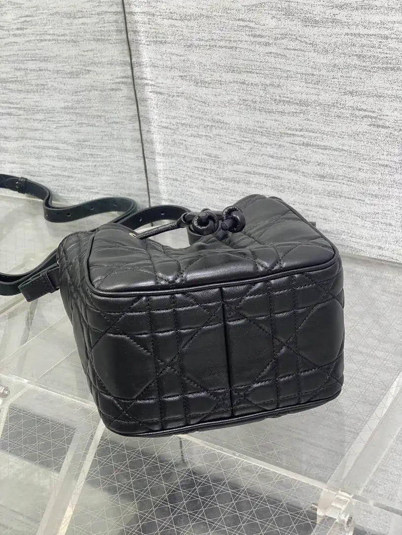 Dior Small D-Motion Bag Macrocannage Lambskin M2851 Black
