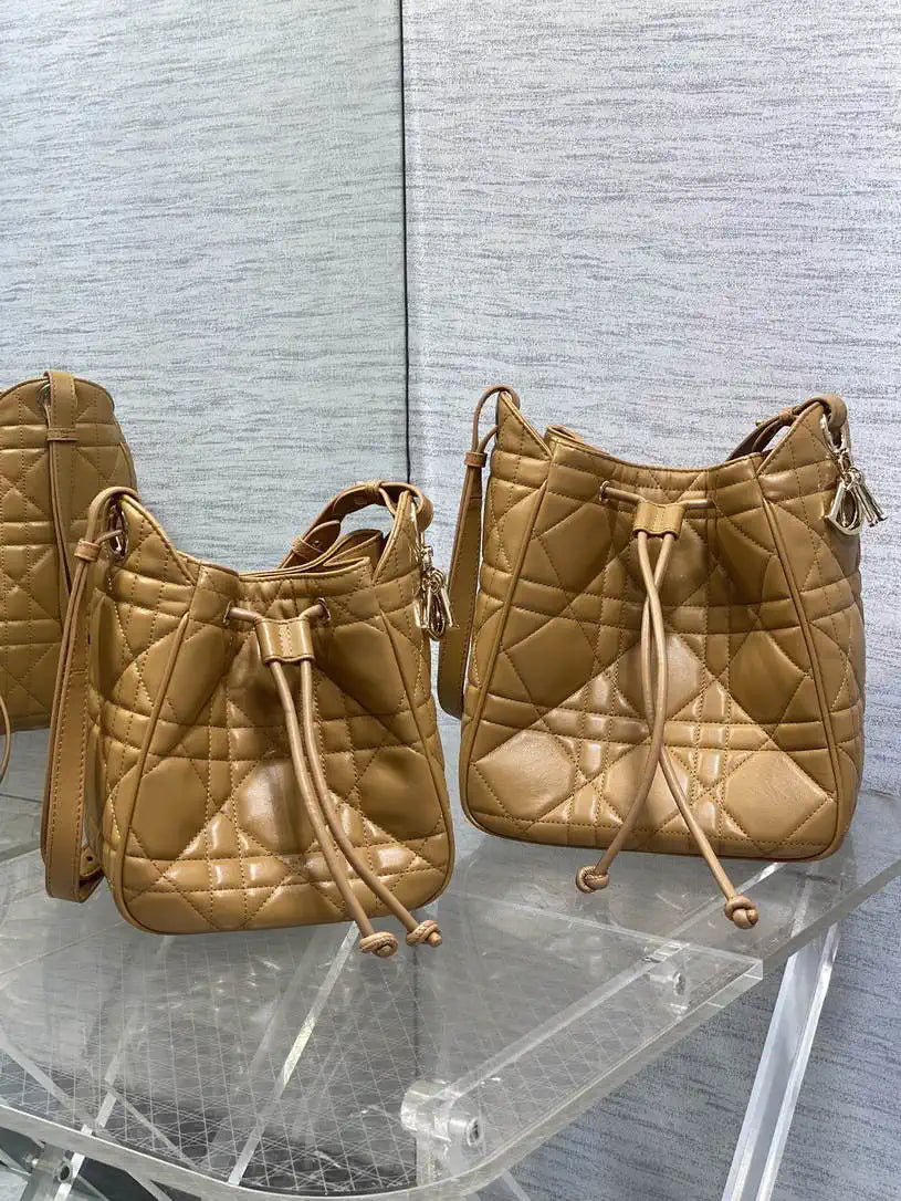 Dior Small D-Motion Bag Macrocannage Lambskin M2851 Caramel