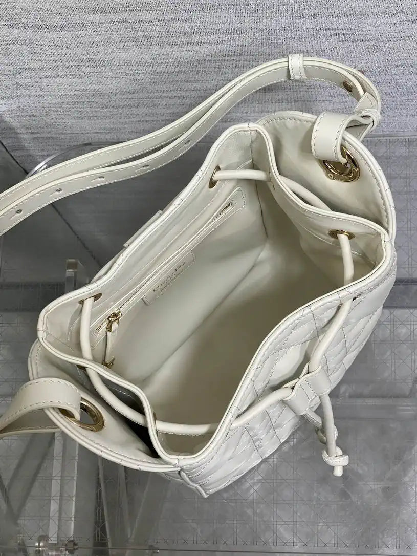 Dior Small D-Motion Bag Macrocannage Lambskin M2851 White