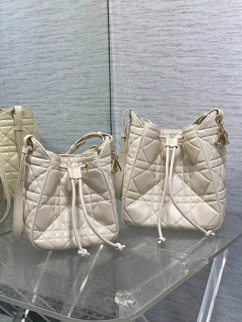 Dior Small D-Motion Bag Macrocannage Lambskin M2851 Ivory