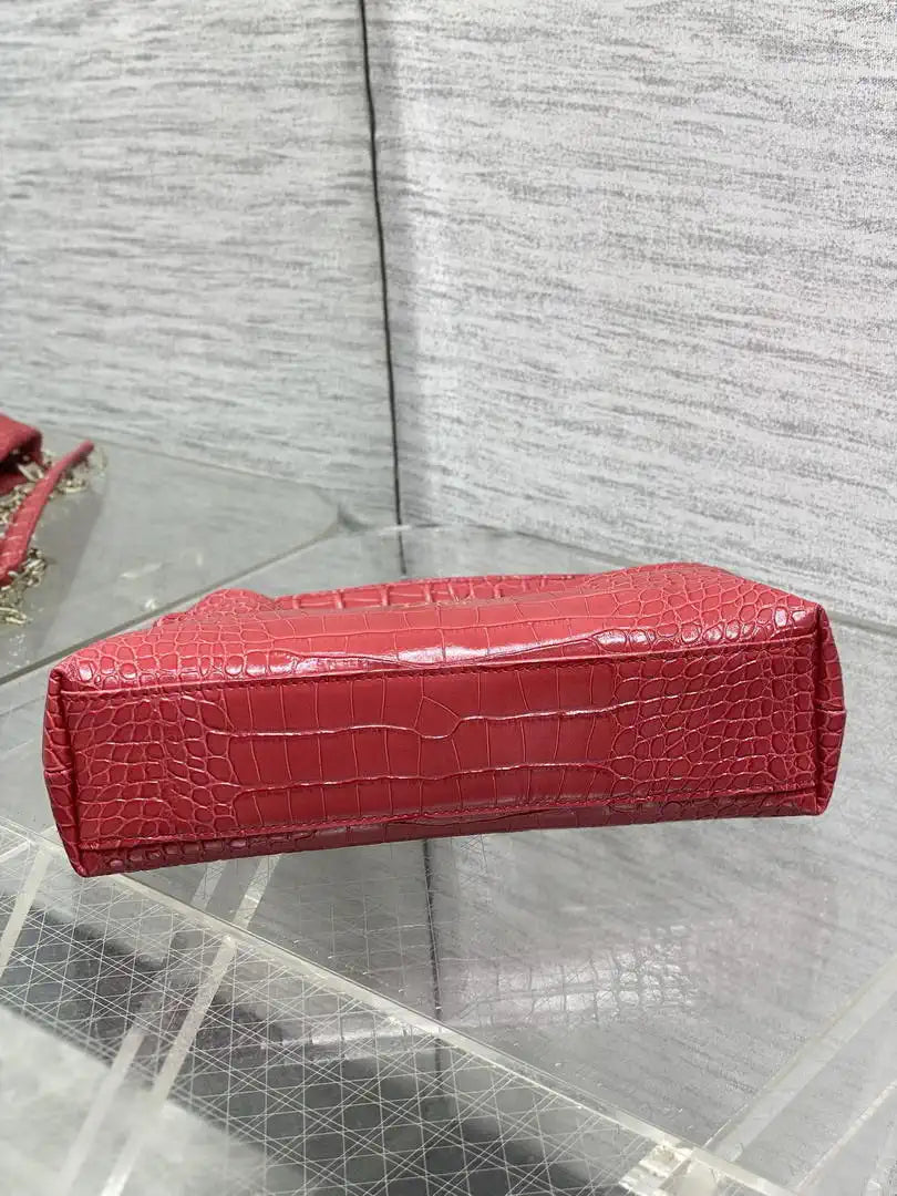 Dior Small Dior Bow Bag Calfskin leather with crocodile pattern M0715 Red