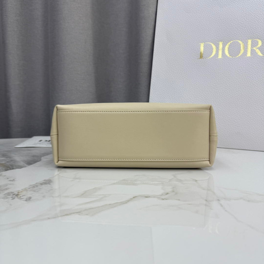 Dior Small Dior Bow Bag Lambskin M0715 Beige Silver