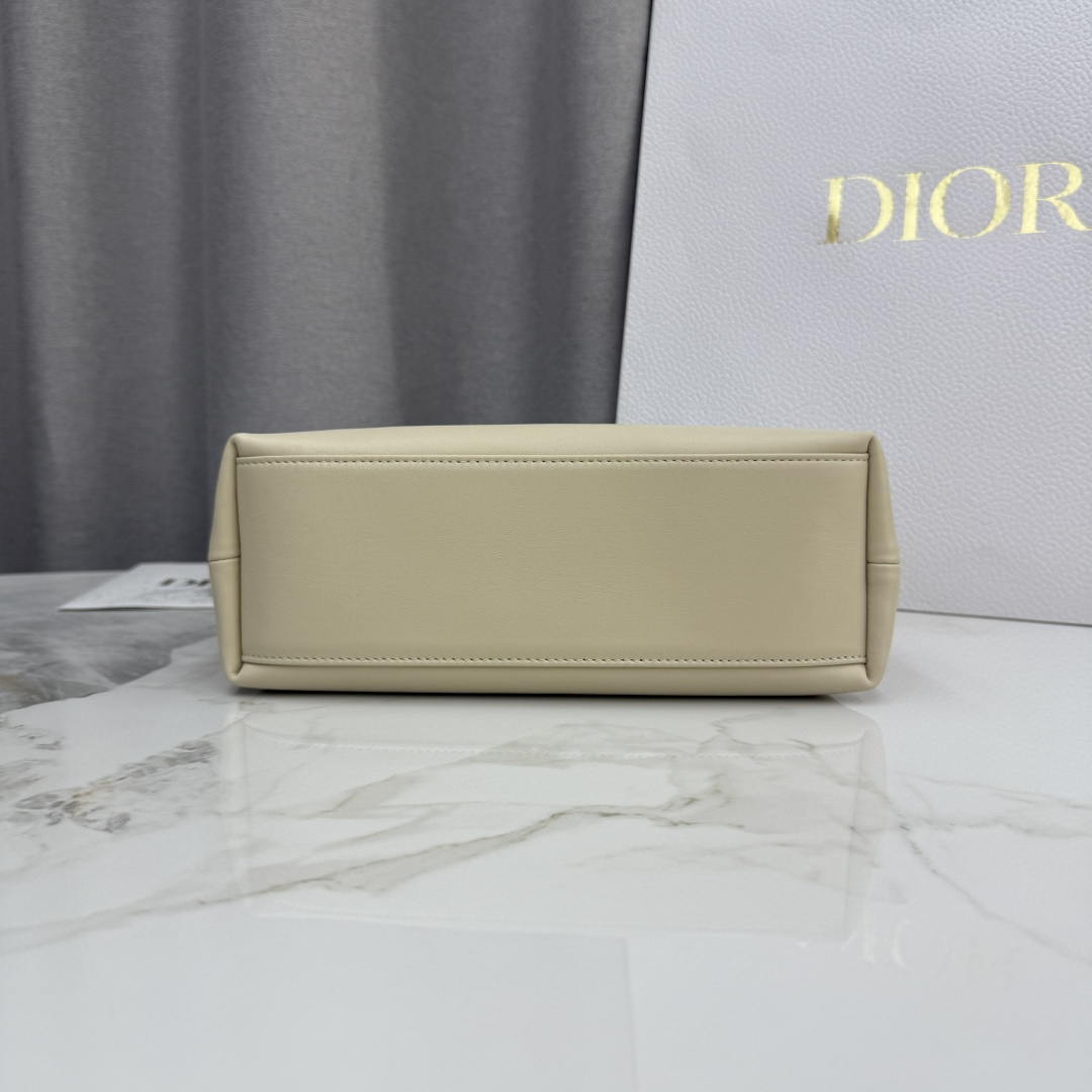 Dior Small Dior Bow Bag Lambskin M0715 Beige Silver