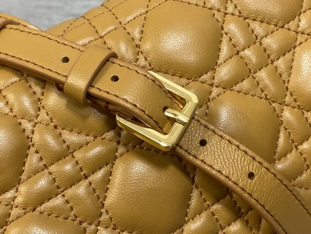 Dior Small Dior Jolie Bag With Chain Cannage Calfskin S3117 Caramel