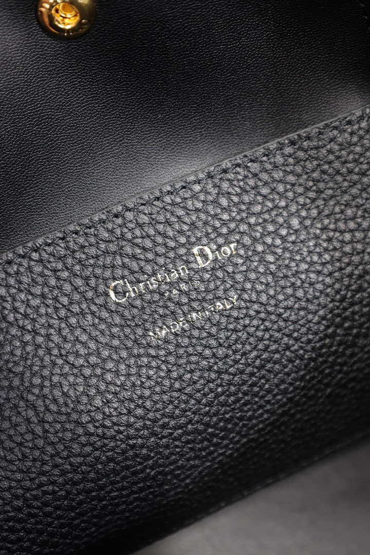 Dior M2840 Small Signature Bucket Bag Grained Calfskin M28410 Black