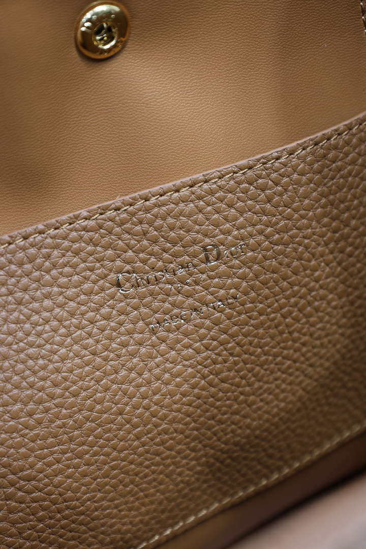 Dior M2840 Small Signature Bucket Bag Grained Calfskin Brown