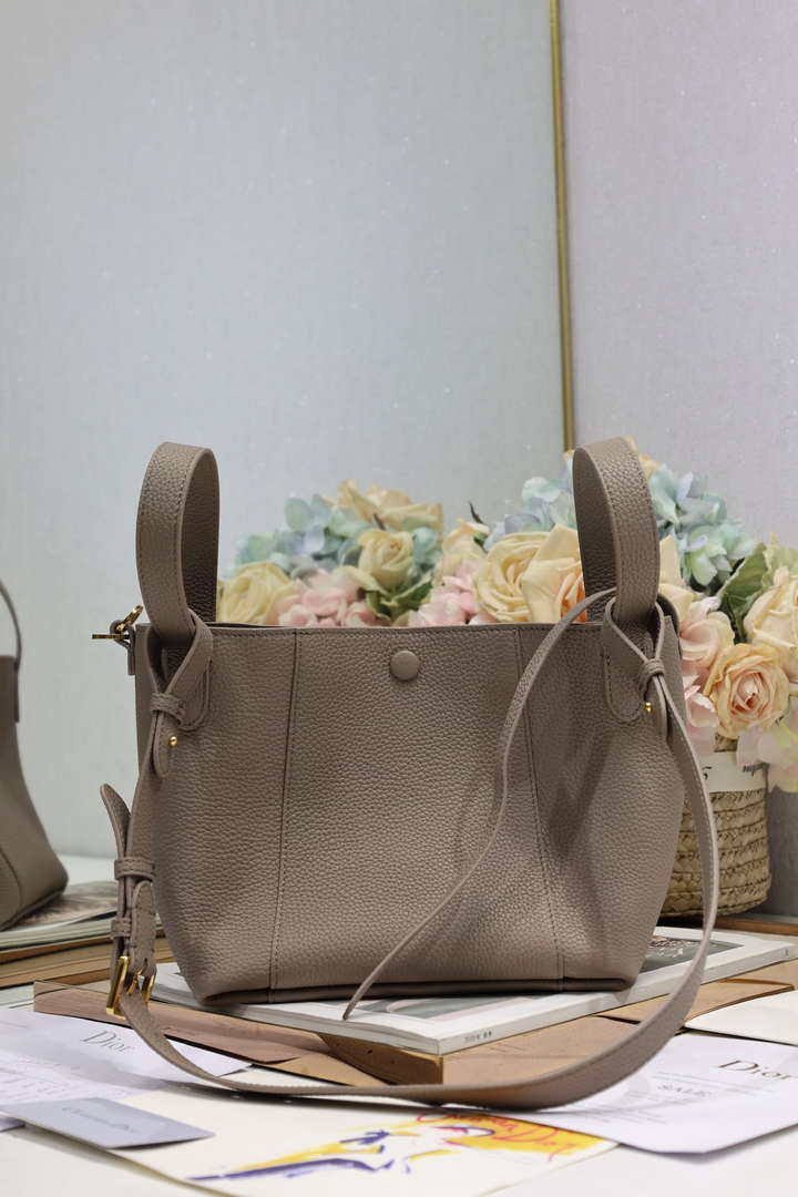 Dior M2840 Small Signature Bucket Bag Grained Calfskin Gray