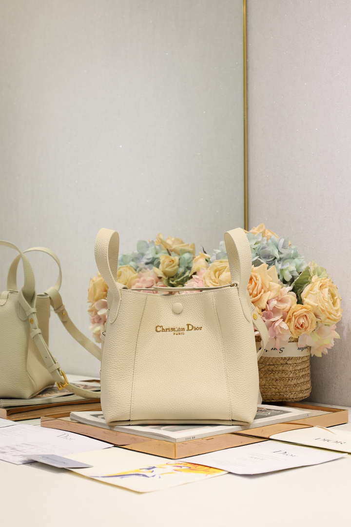 Dior M2840 Small Signature Bucket Bag Grained Calfskin Light Yellow