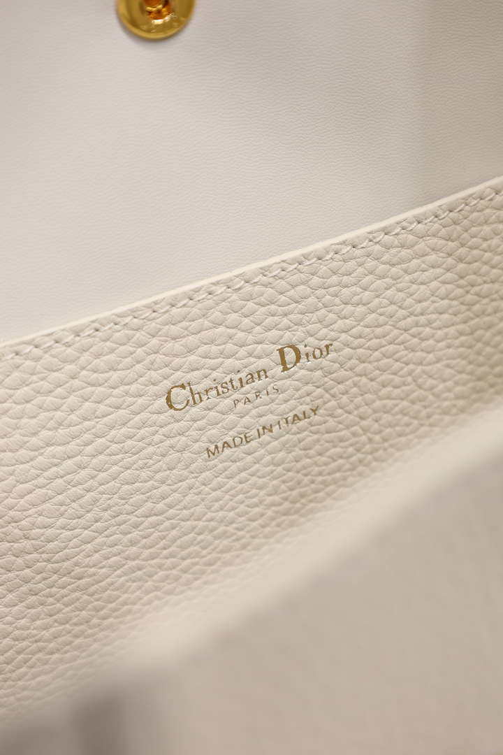 Dior M2840 Small Signature Bucket Bag Grained Calfskin Light Yellow