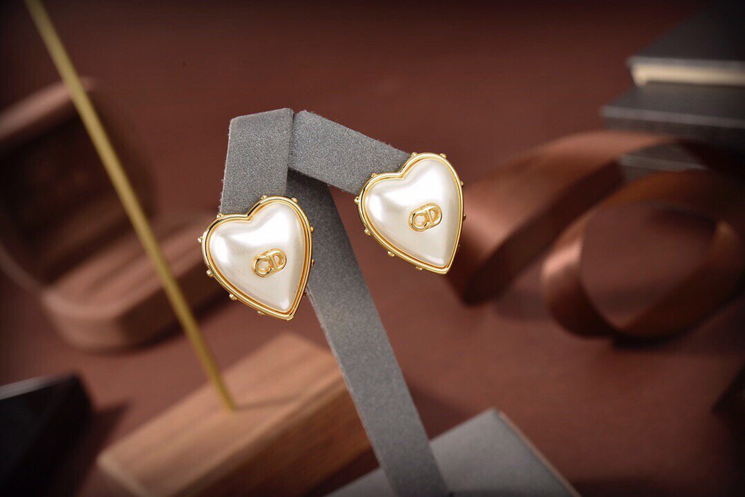 Dior Petit CD Earrings Gold-Finish Metal and White Resin Pearls 20199 - luxibagsmall