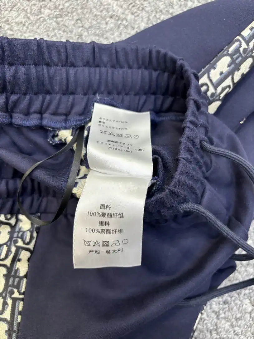 Dior Women Hoodie Jacket & Wide-Leg Pants D386707