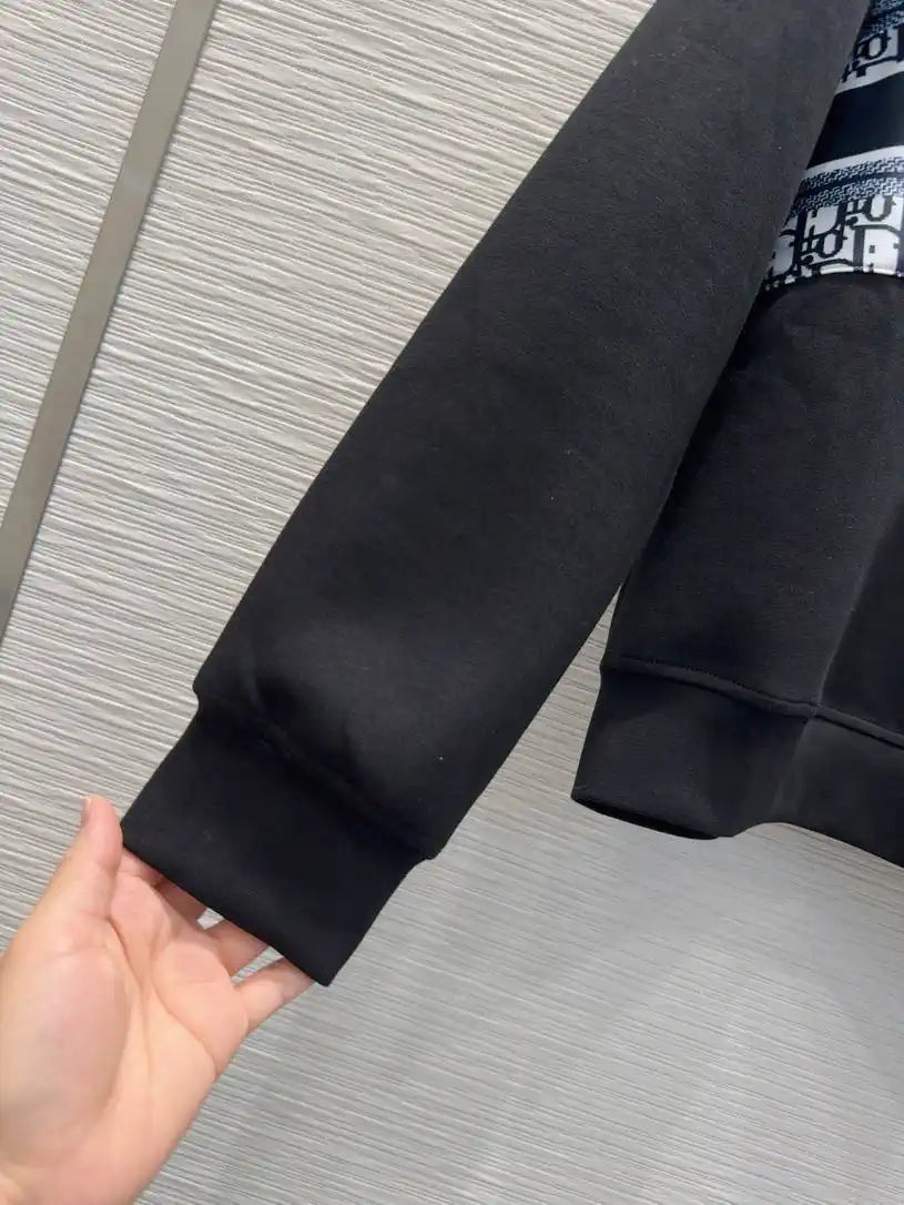 Dior Women Hoodie Jacket & Wide-Leg Pants D386708