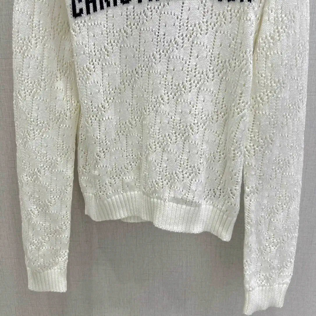 Dior Women Knitted long sleeves hollow jacquard Sweater D38617