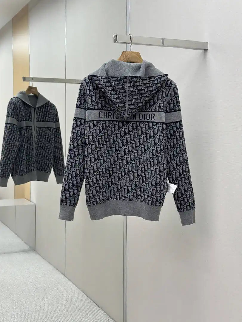 Dior Women Men 2025 Reversible Knit Cardigan cashmere Sweater D38623