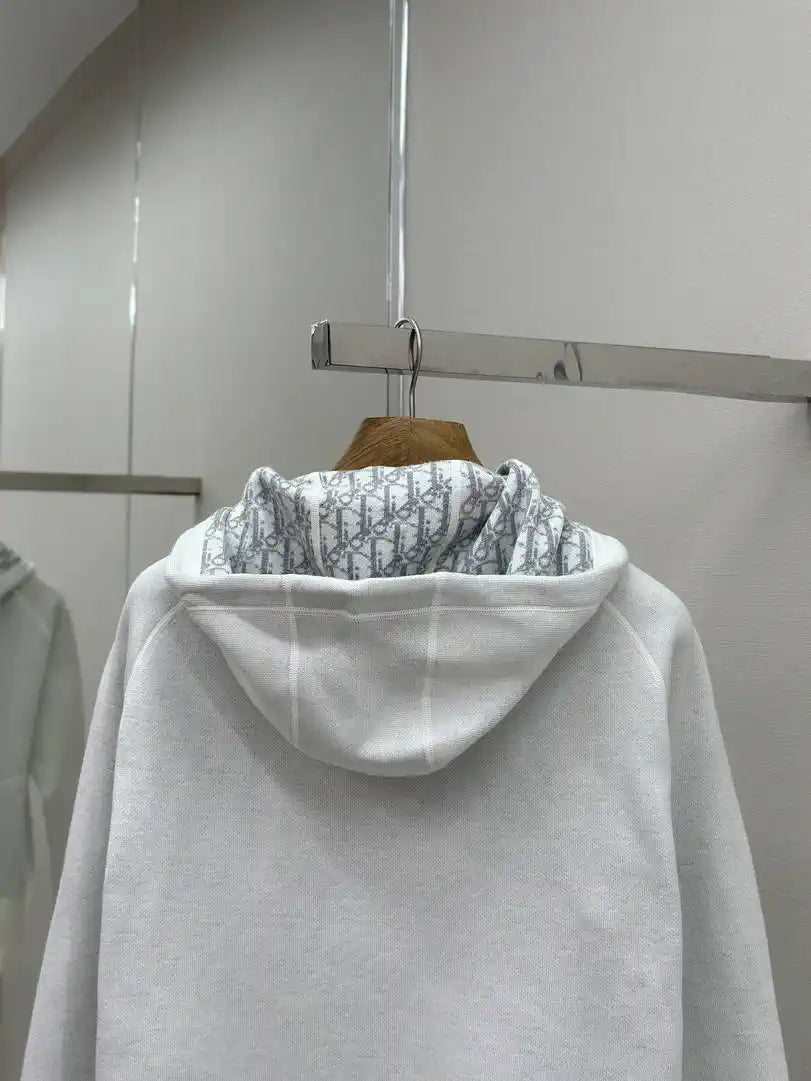 Dior Women Men 2025 Reversible Knit Cardigan cashmere Sweater D38624