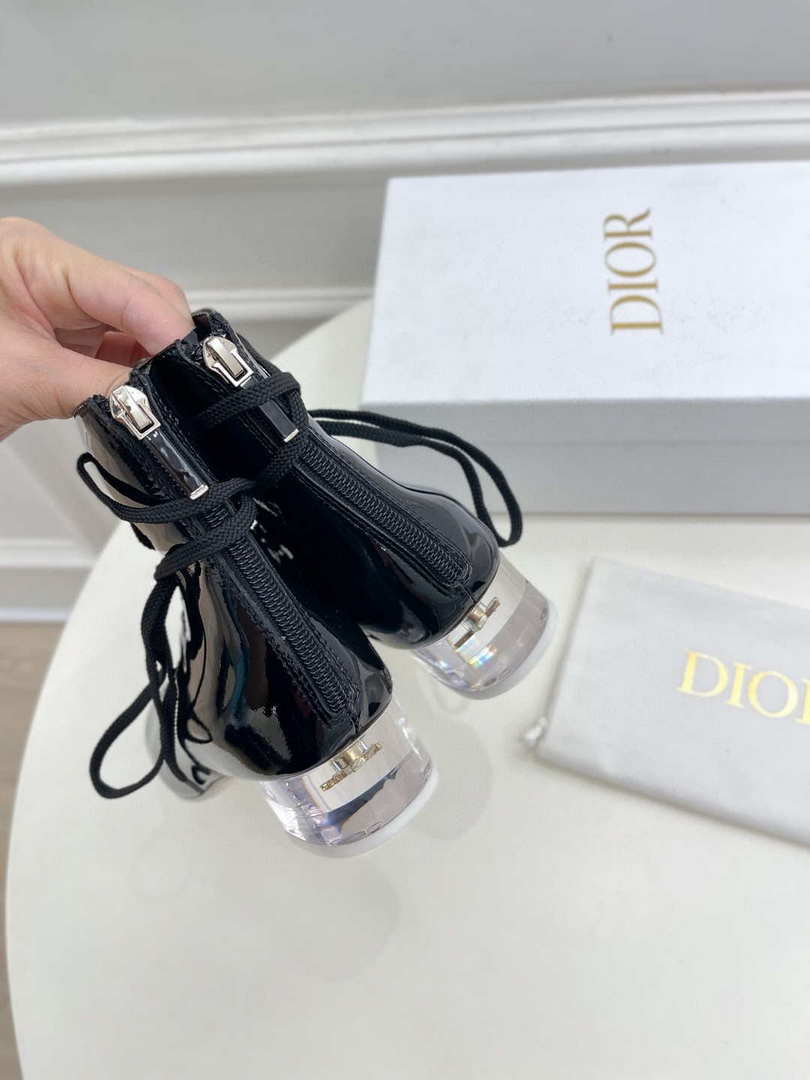Dior Women¡®s KDI760VNI ARTY lace-up ankle boots in black patent and calfskin
