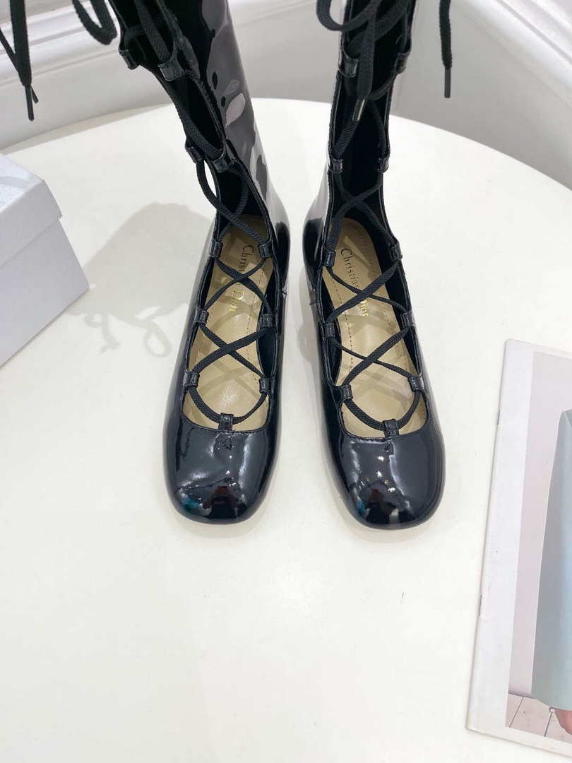 Dior Women¡®s KDI760VNI ARTY Hight lace-up ankle boots in black patent and calfskin