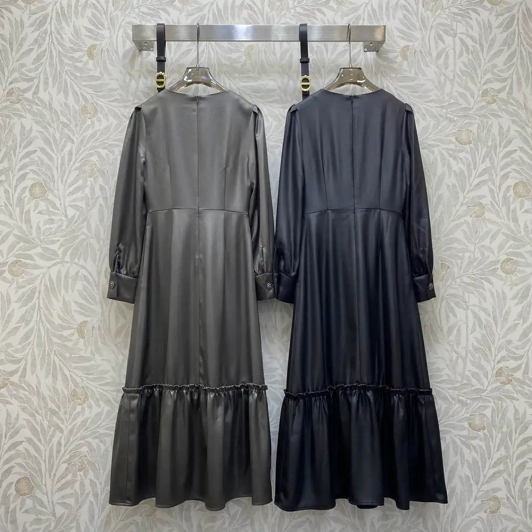 Dior Women V-neck dress with floral embellishment D38696