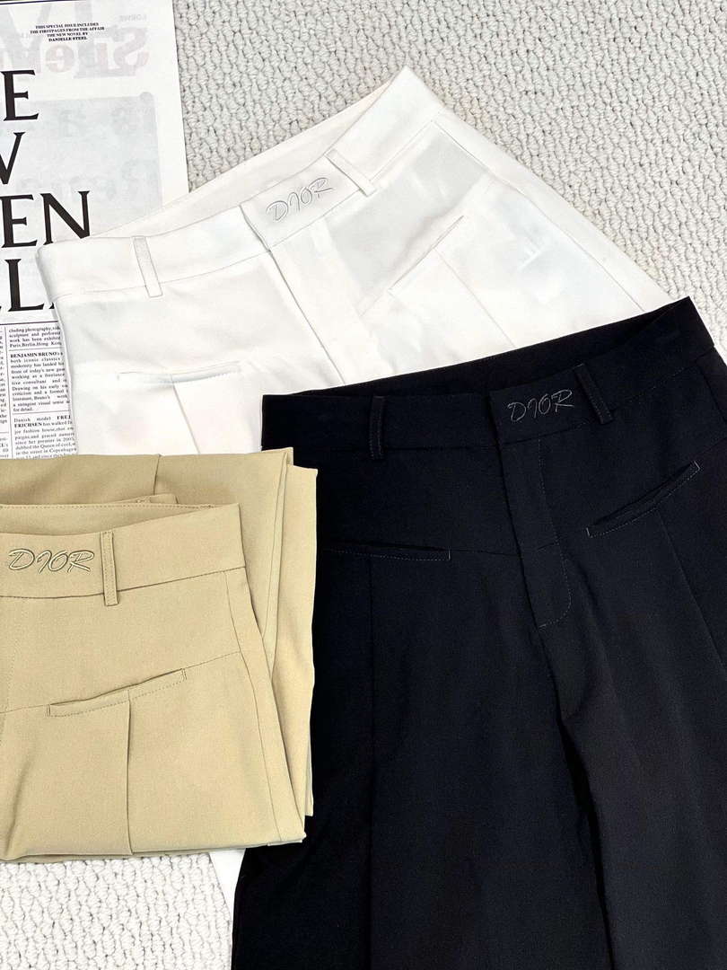 Dior Women's Fashion Clothing Casual Pants D82575
