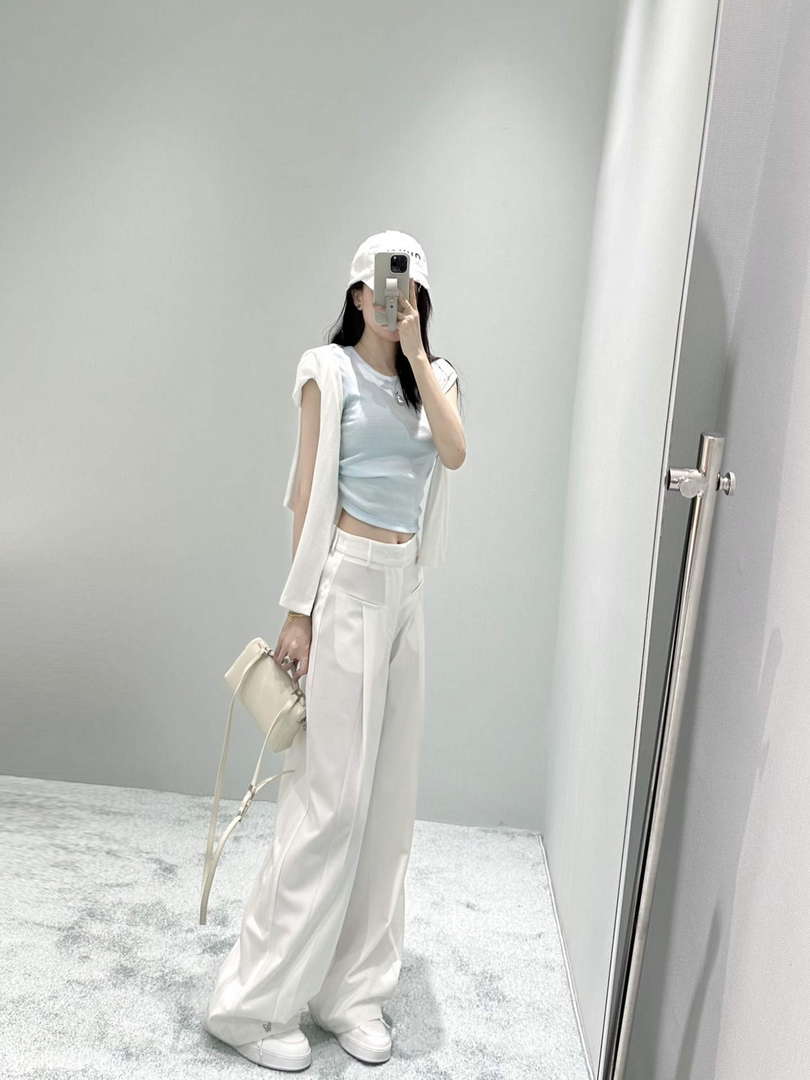 Dior Women's Fashion Clothing Casual Pants D82575