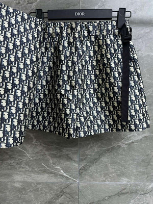 Dior Women's Fashion Clothing Culottes D88380 - S - View 2