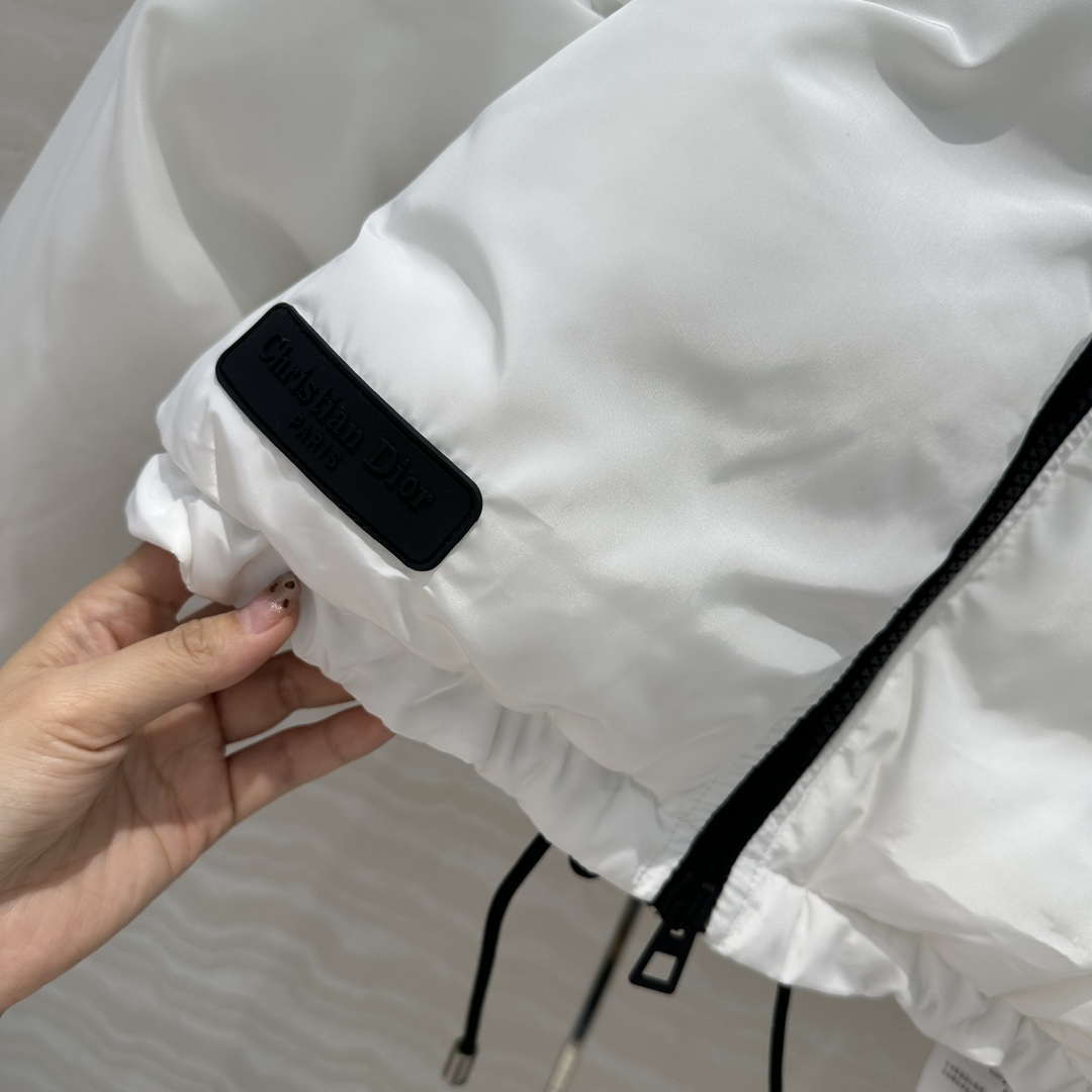 Dior Women's Fashion Clothing Jacket D88400