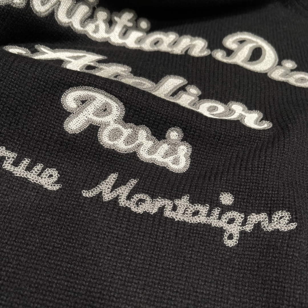 Dior Women's Fashion Clothing Sweater D38571