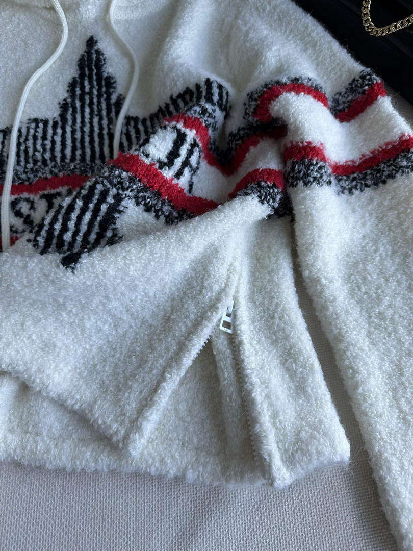 Dior Women's Fashion Clothing Sweater D38572
