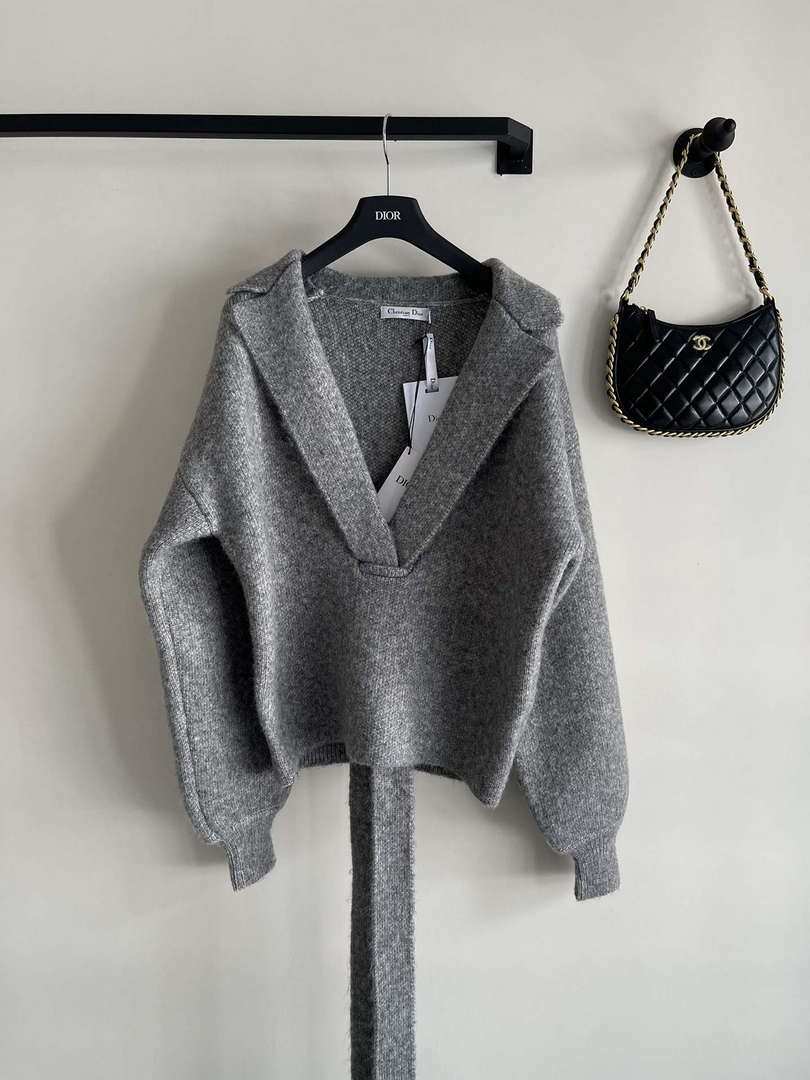 Dior Women's Fashion Clothing Sweater D38583
