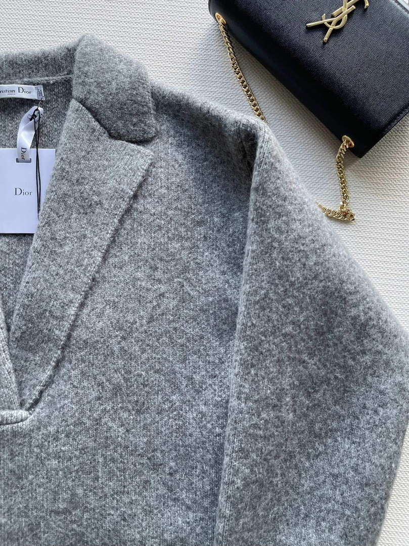 Dior Women's Fashion Clothing Sweater D38583