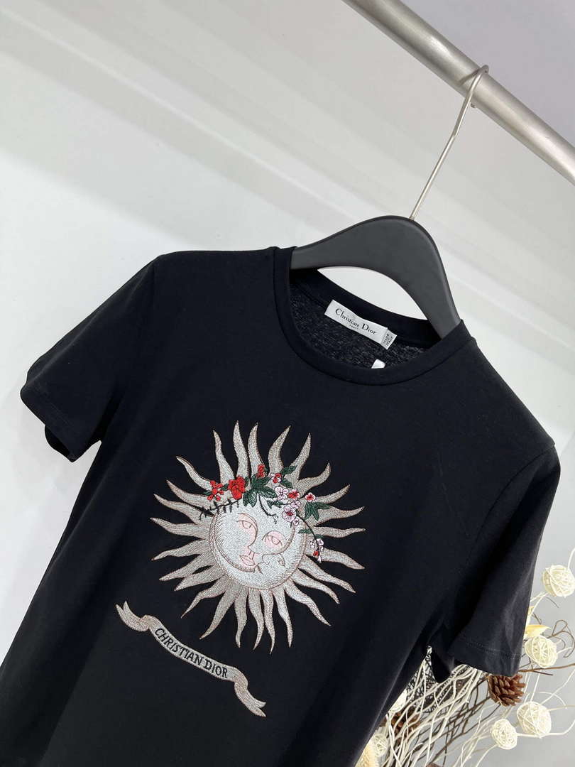 Dior Women's Fashion Clothing T-Shirt D88364