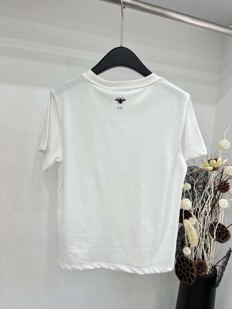 Dior Women's Fashion Clothing T-Shirt D88376