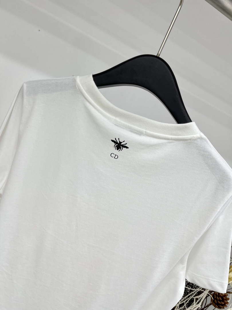 Dior Women's Fashion Clothing T-Shirt D88376