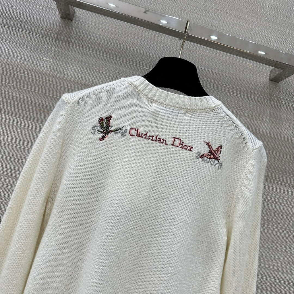 Dior Women's Floral embroidered long sleeves Sweater D38004