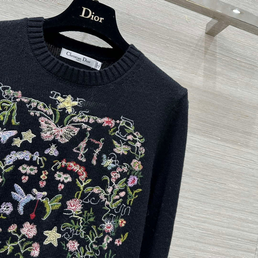 Dior Women's Floral embroidered long sleeves Sweater D38005