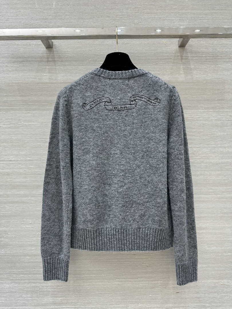 Dior Women's Floral embroidered long sleeves Sweater D38008
