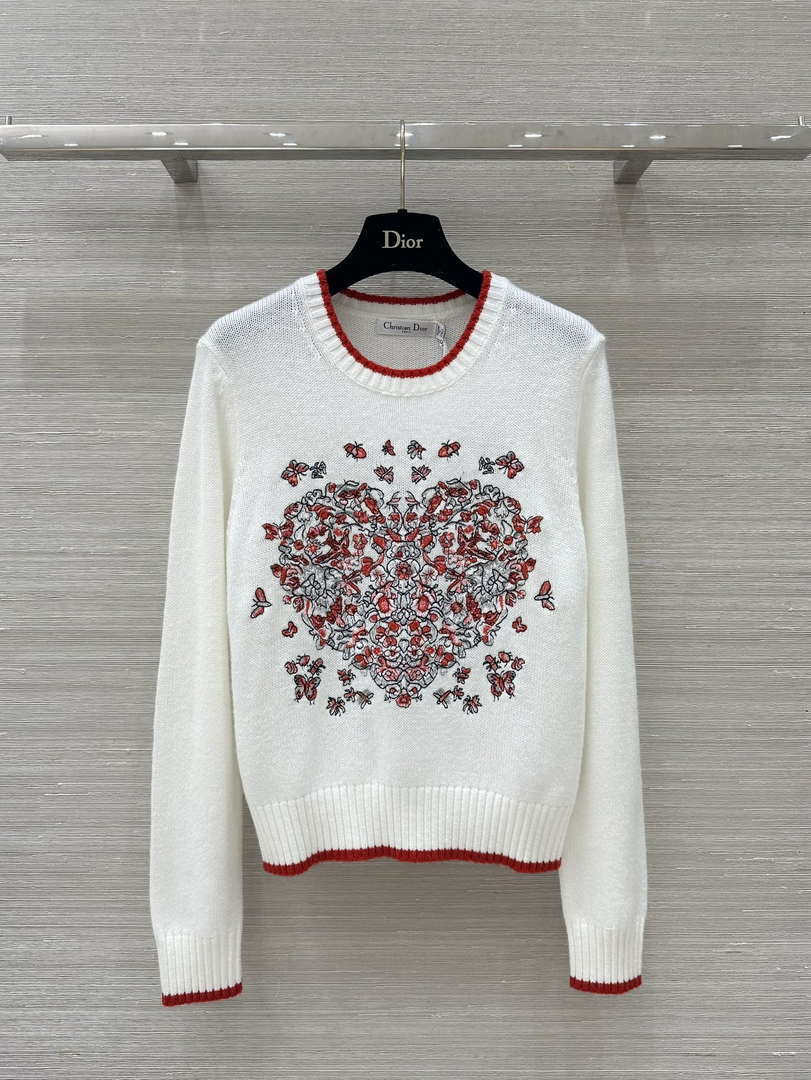 Dior Women's Floral embroidered long sleeves Sweater D38010