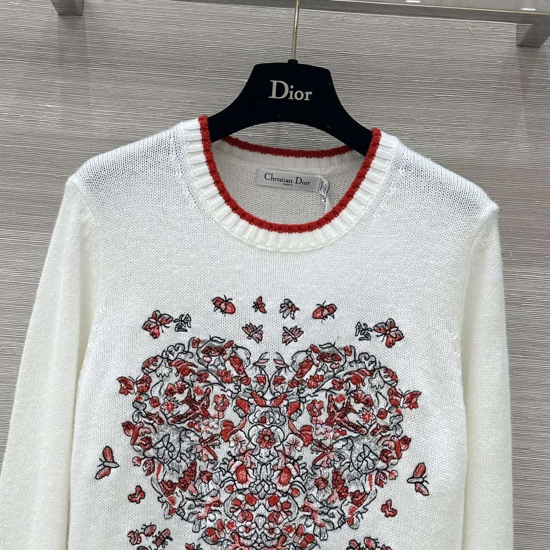 Dior Women's Floral embroidered long sleeves Sweater D38010