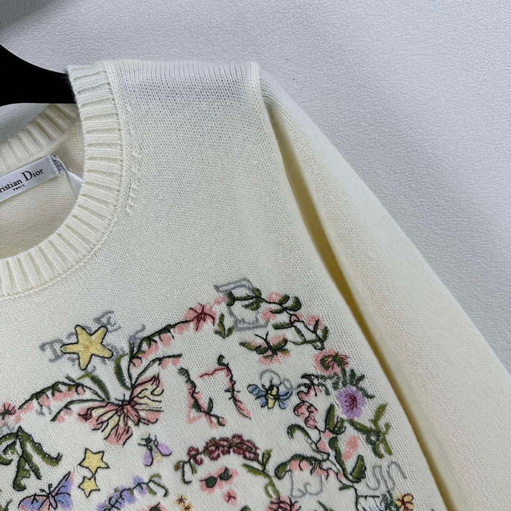 Dior Women's Floral embroidered long sleeves Sweater D38011