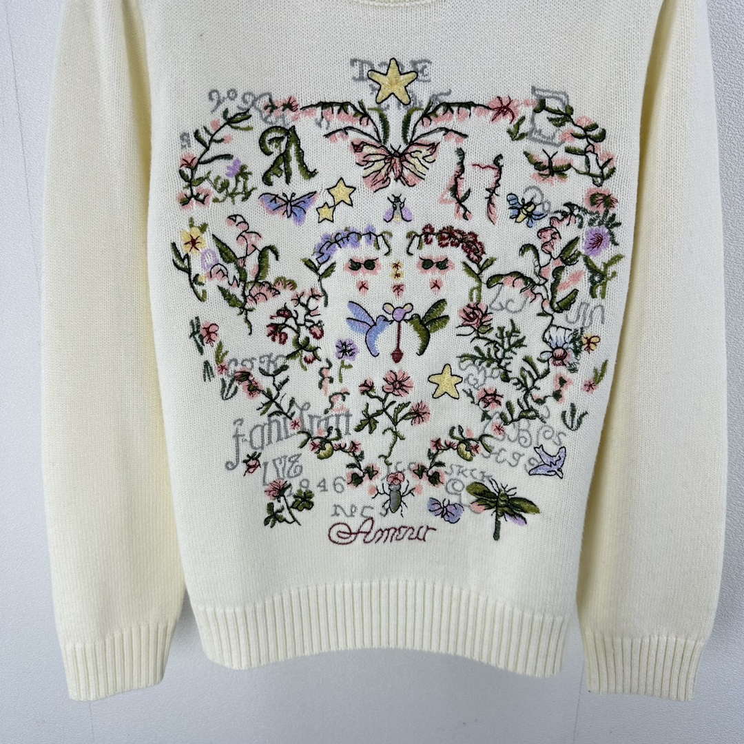 Dior Women's Floral embroidered long sleeves Sweater D38011