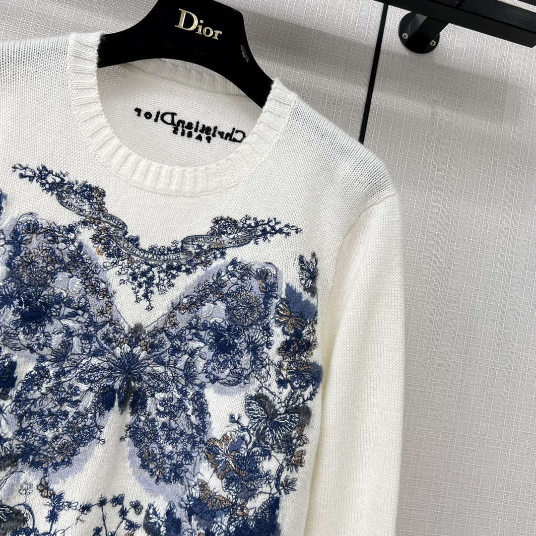 Dior Women's Floral embroidered long sleeves Sweater D38013