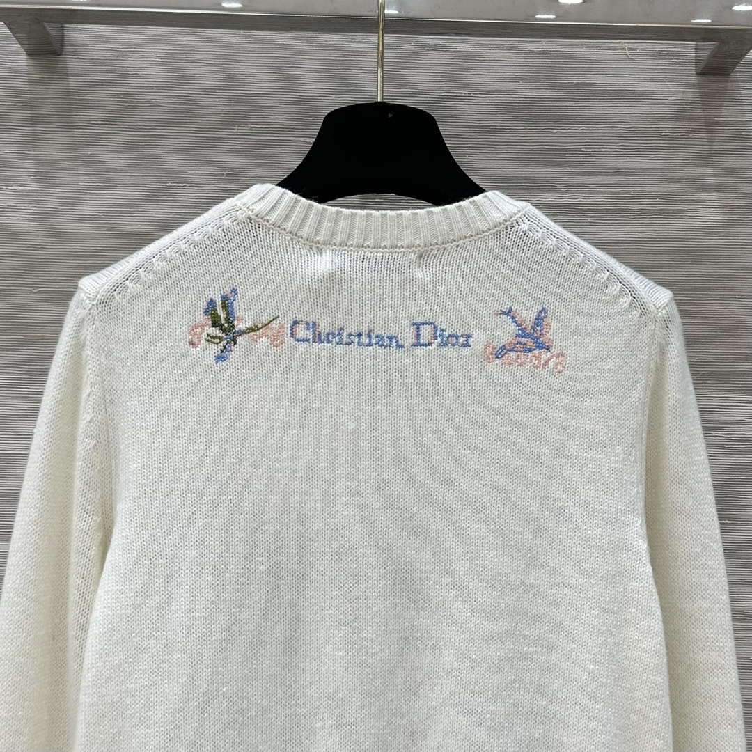 Dior Women's Floral embroidered long sleeves Sweater D38016