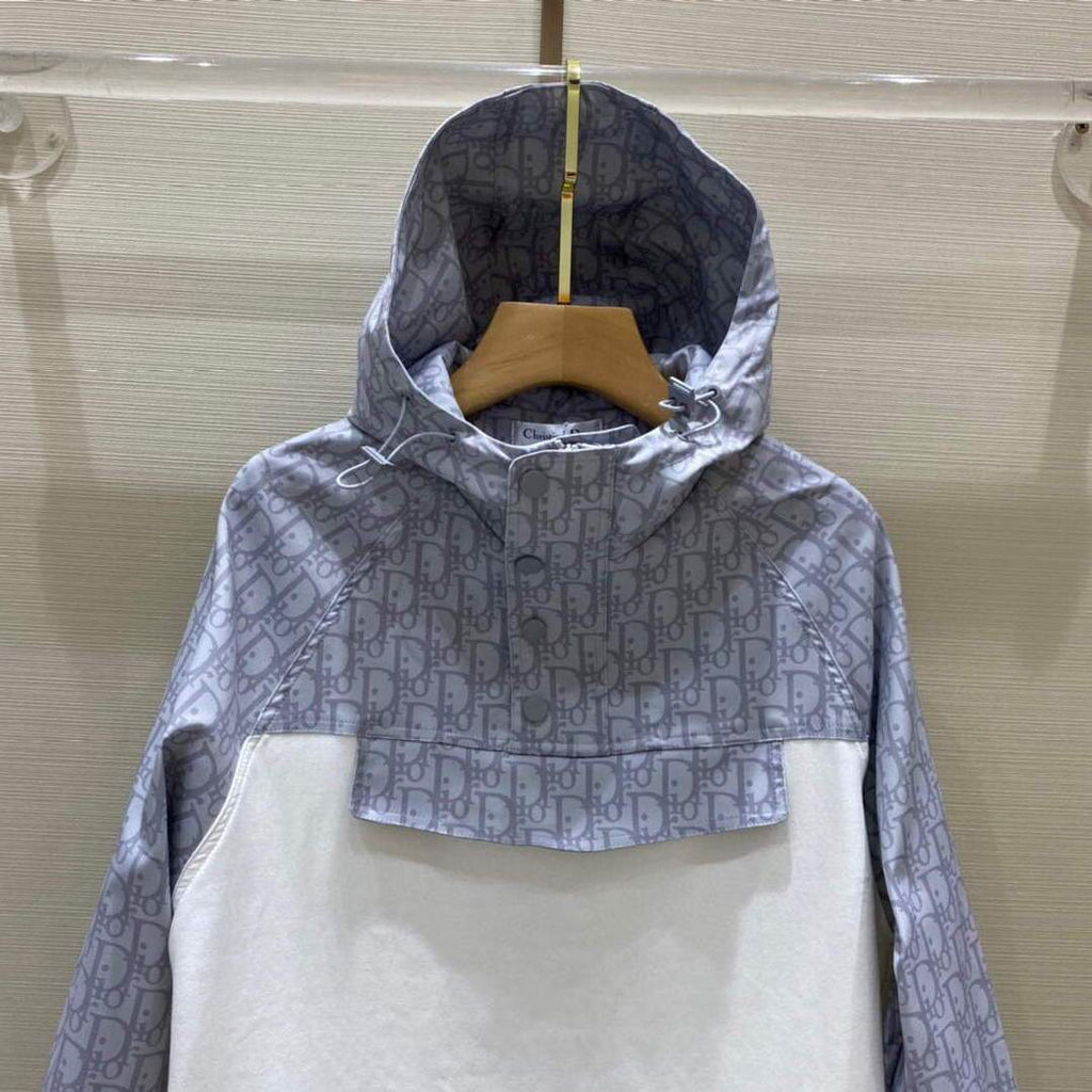 Dior Women's HOODED SHORT ANORAK 38115 Gray and White