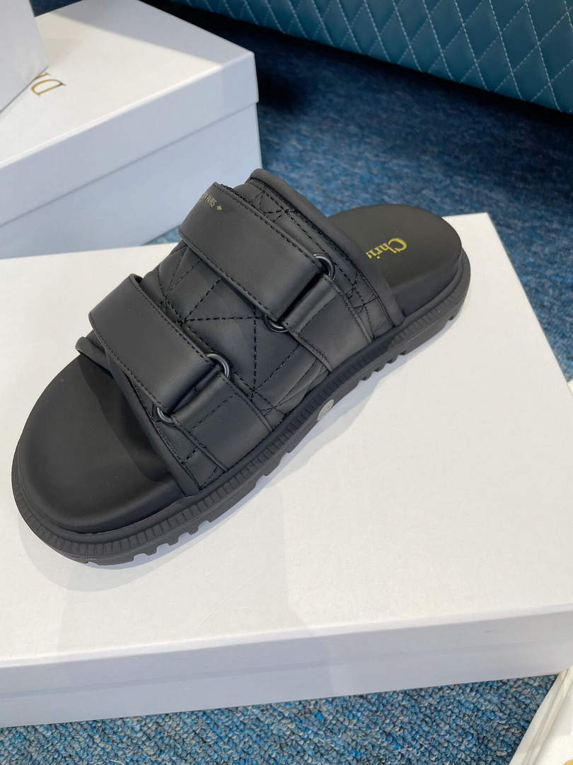 Dior Women's Shoes DIO(R) Evolution Slide Quilted Cannage KCQ716CQC Black - 35 - View 6
