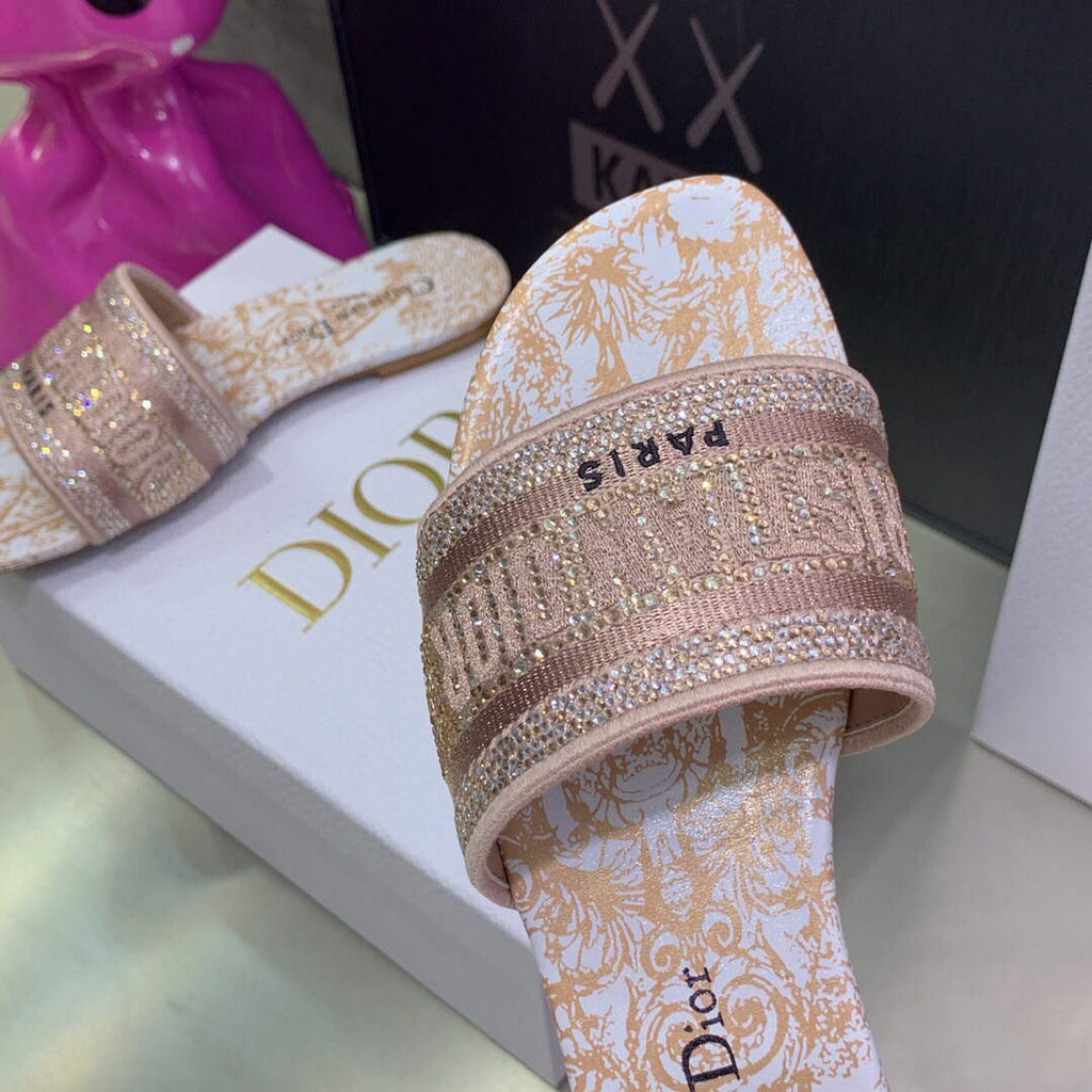 Dior Women's Shoes Diamond Embroidered Dway Slide KCQ209TJE Light pink