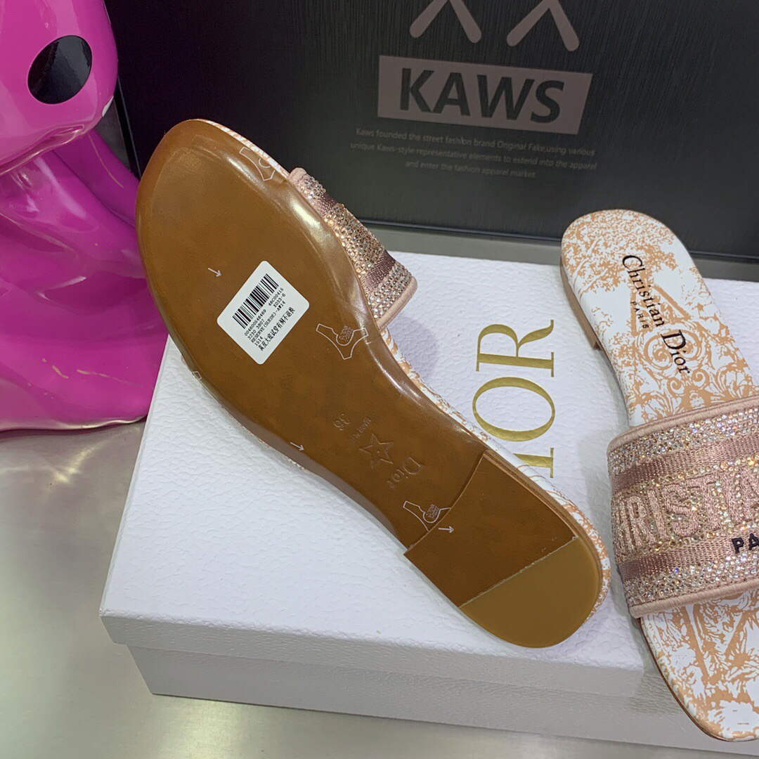 Dior Women's Shoes Diamond Embroidered Dway Slide KCQ209TJE Light pink
