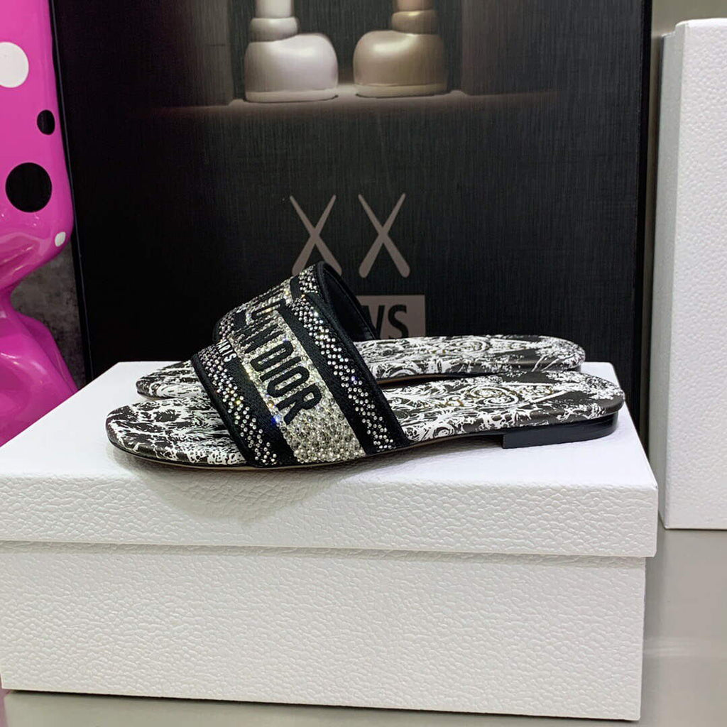 Dior Women's Shoes Diamond Embroidered Dway Slide KCQ209TJE Black