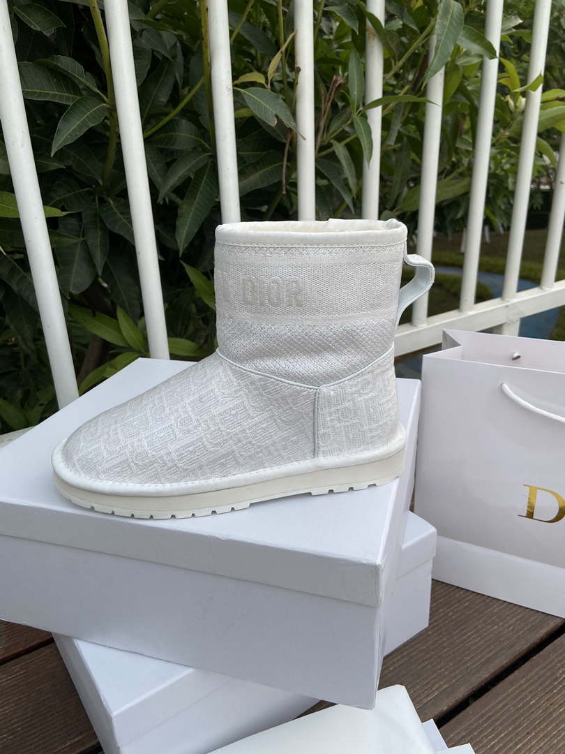 Dior Women's Shoes KCI812CQN_S900 Dior Frost Ankle Boot 196016